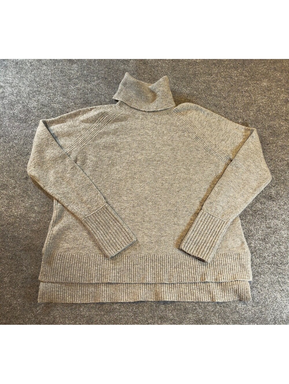 J.Crew Women Small Gray Turtleneck Sweater Raglan Sleeve High Low Side Slit Knit